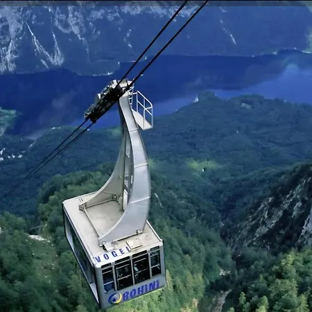 公寓 Apartma Leila *