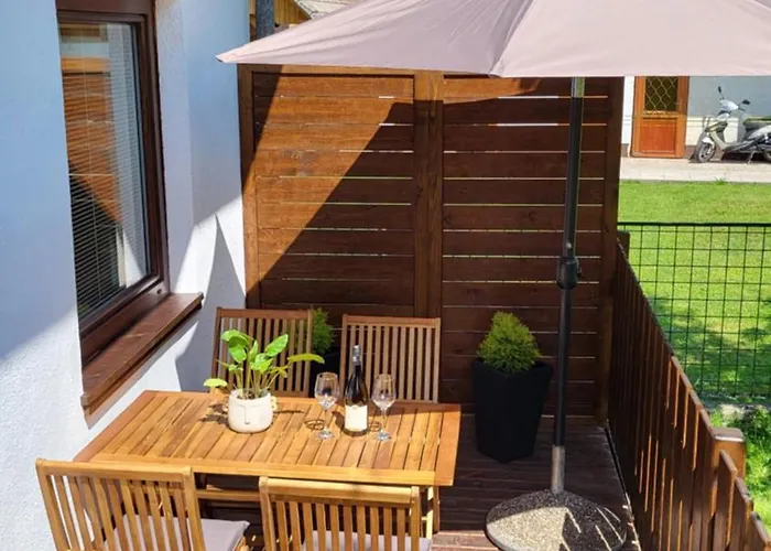 Apartmán Apartma Leila *